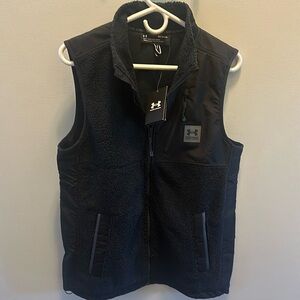 Men’s UA mission vest